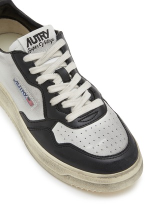 Detail View - Click To Enlarge - AUTRY - Super Vintage Low Top Leather Women's Sneakers