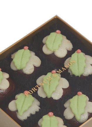 Detail View - Click To Enlarge - FORTNUM & MASON - Marzipan Christmas Puddings 100g