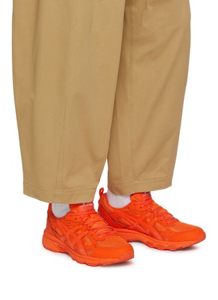 Figure View - Click To Enlarge - COMME DES GARÇONS SHIRT - x Asics Gel-Nunobiki Low Top Men's Sneakers