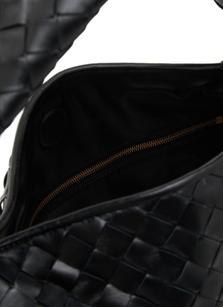 Detail View - Click To Enlarge - BOTTEGA VENETA - Small Intrecciato Leather Hop Bag