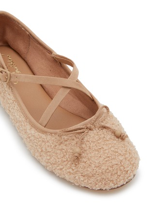 Detail View - Click To Enlarge - CIRCUS BY SAM EDELMAN - Zuri Criss Cross Shearling Leather Ballerina Flats