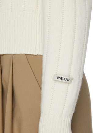  - RECTO - V-Neck Ribbed Knit Sweater