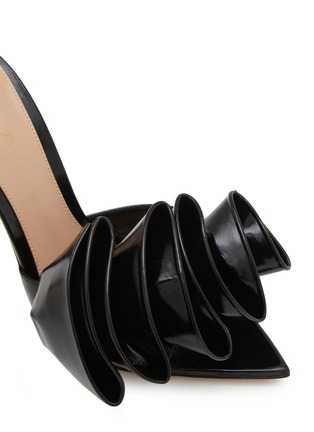 Detail View - Click To Enlarge - GIANVITO ROSSI - Gabrielle 105 Leather Mule Sandals