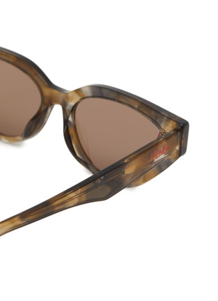 Detail View - Click To Enlarge - FENDI - Fendi Way Acetate Cateye Sunglasses