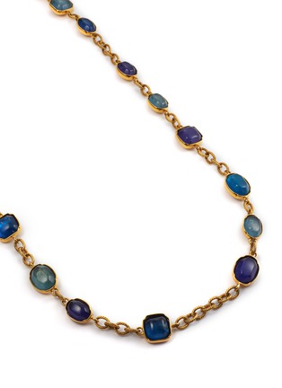 Detail View - Click To Enlarge - GOOSSENS - Collier Rinabow Cabochons Gold Pleated Necklace