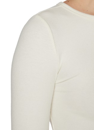  - ÉTERNE - Cropped Long Sleeve Crewneck T-shirt