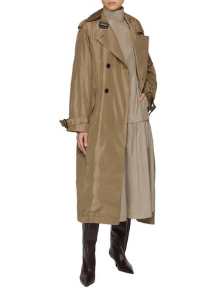 Figure View - Click To Enlarge - UMBER POSTPAST - Chequered Silk Taffeta Trench Coat