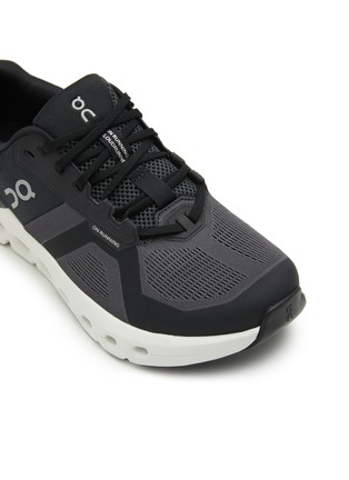 Detail View - Click To Enlarge - ON - Cloudrunner 2 Low Top Men's Sneakers