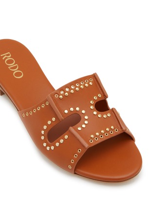 Detail View - Click To Enlarge - RODO - Sellier 15 Studs Leather Sandals