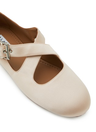 Detail View - Click To Enlarge - ALAÏA - Criss Cross Satin Ballerina Flats