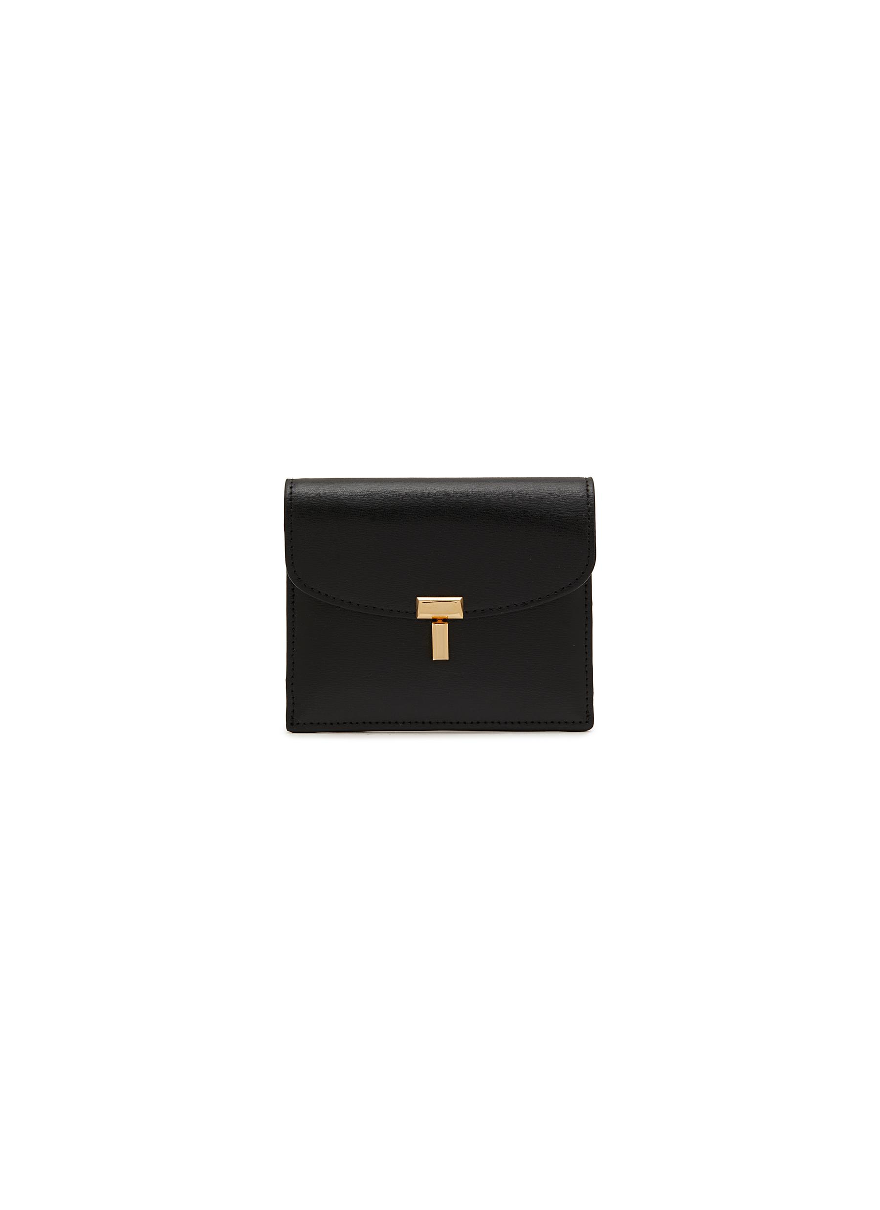SS25【TOTEME】Compact T-Lock Leather Credit card Holder T-Lock leather cardholder black – TOTEME