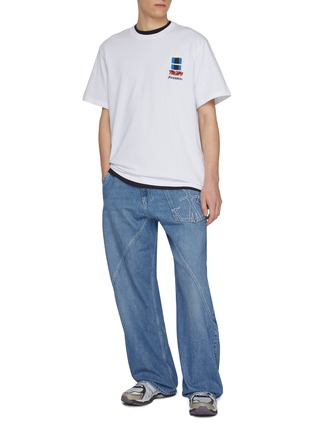 Figure View - Click To Enlarge - JW ANDERSON - Window Chest Embroidery T-shirt