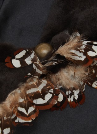 Detail View - Click To Enlarge - LANE'S - Swann Mink Fur Mix Feathers Triangle Scarf