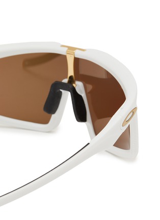 Detail View - Click To Enlarge - OAKLEY - Single Lens RSLV Rectangle Unisex Sunglasses