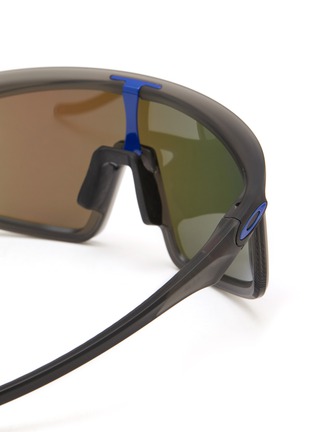 Detail View - Click To Enlarge - OAKLEY - Single Lens Latch™ Panel Rectangle Unisex Sunglasses