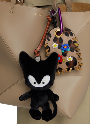 Front View - Click To Enlarge - BAZ & FRIENDS - Rox Plush Charm Tote Bag