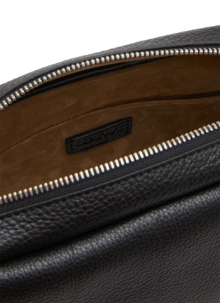 Detail View - Click To Enlarge - LOEWE - Extra Small Pebble Mellow Leather Messager Bag