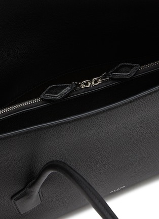 Detail View - Click To Enlarge - ALAÏA - Le Teckel Grained Leather Shoulder Bag