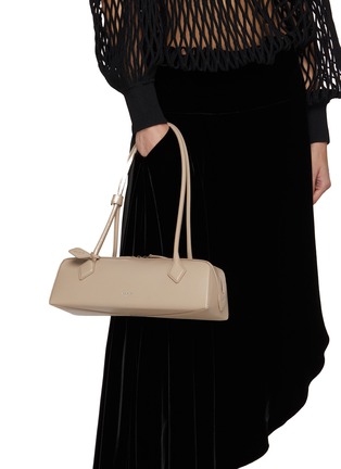 Figure View - Click To Enlarge - ALAÏA - Small Le Teckel Leather Shoulder Bag