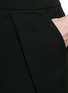 Detail View - Click To Enlarge - ARMANI COLLEZIONI - Wool crepe pencil skirt