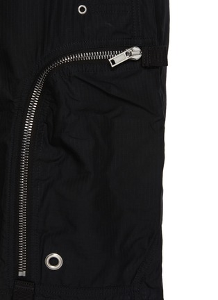  - RICK OWENS DRKSHDW - Exposed Zipper Bauhaus Shorts