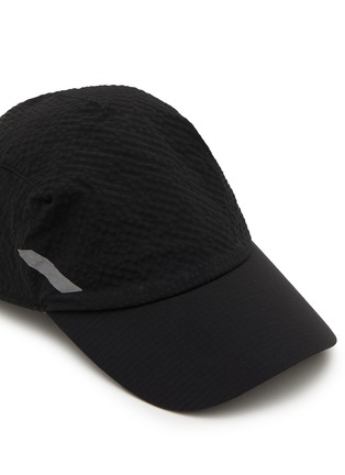 Detail View - Click To Enlarge - SOAR RUNNING - Xrun Dark Cap