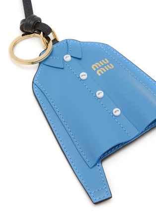 Detail View - Click To Enlarge - MIU MIU ACCESSORIES - Miu Shirt Leather Trick Bag Charm