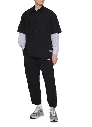 Figure View - Click To Enlarge - COMME DES GARÇONS HOMME - Typewriter Straight Leg Logo Pants