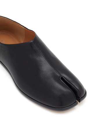 Detail View - Click To Enlarge - MAISON MARGIELA - Tabi Leather Babouche Flats