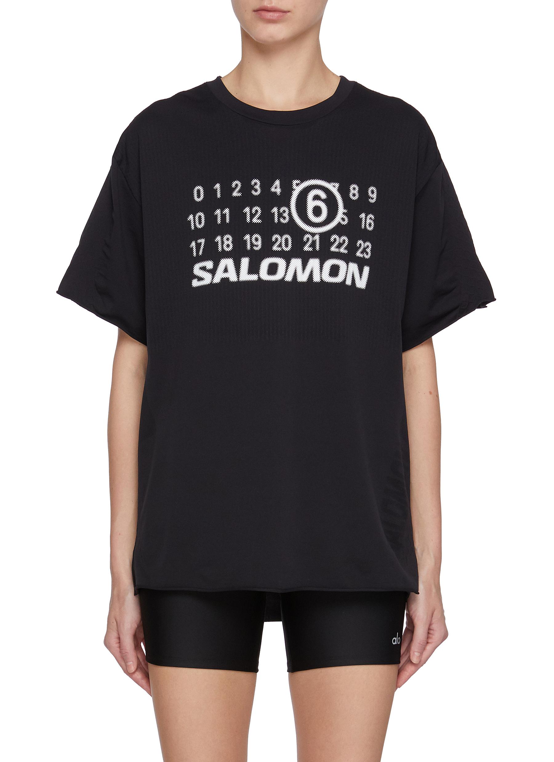 MM6 x Salomon スニーカープリントTシャツ MM6 X Salomon Logo-printed Stretch-jersey T-shirt Black MM6