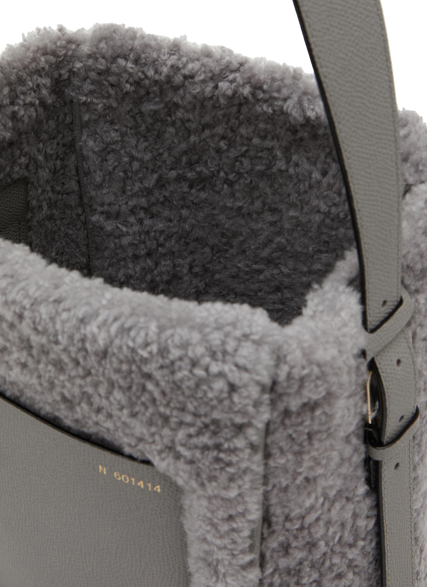 Small Shearling Leather Bucket Shoulder Bag - Thumbnail 4
