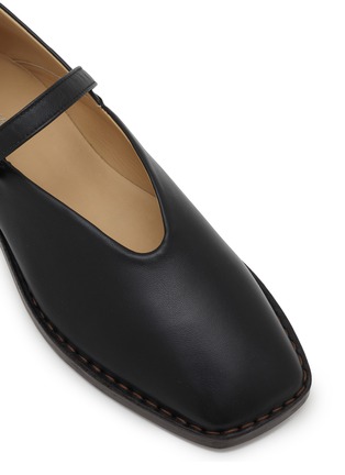 Detail View - Click To Enlarge - LEMAIRE - Leather Ballerina Mary Jaens Flats