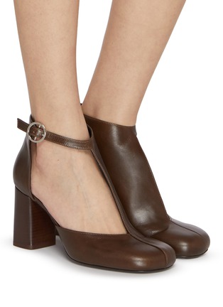 Figure View - Click To Enlarge - LEMAIRE - 80 Cut Out Leather Ankle Boots