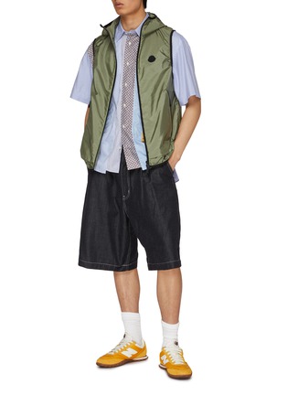 Figure View - Click To Enlarge - MONCLER - Moretan Hooded Gilet