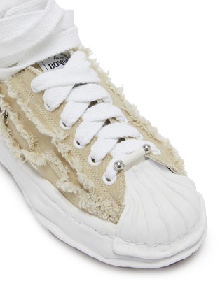 Detail View - Click To Enlarge - BONBOM - x Maison Mihara Yasuhiro Blakey Low Top Women's Sneakers