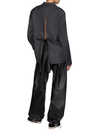 Figure View - Click To Enlarge - JW ANDERSON - Tailored Half Open Back Wool Shirt Jacket