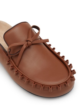 Detail View - Click To Enlarge - JW ANDERSON - Ruffle Leather Men's Loafer Mules