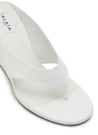 Detail View - Click To Enlarge - ALAÏA - 75 Satin Wedge Thong Sandals