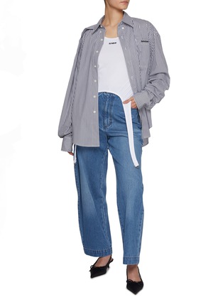 Figure View - Click To Enlarge - BONBOM - Tuck Jeans