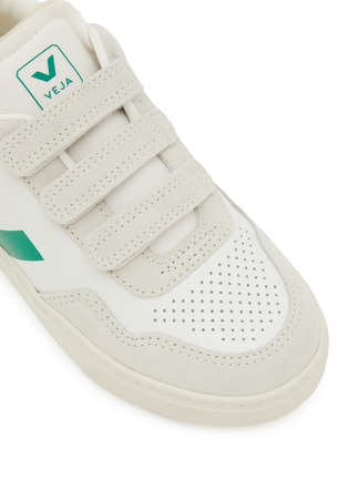 Detail View - Click To Enlarge - VEJA - Small V-90 Low Top Kids' Sneakers