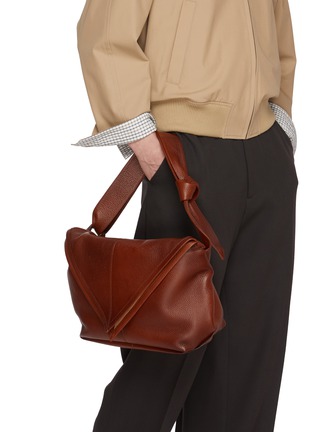 Figure View - Click To Enlarge - BOTTEGA VENETA - Sawyer Leather Shoulder Bag