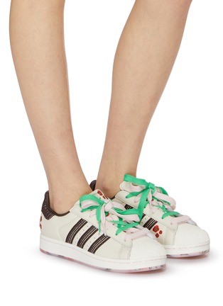 Figure View - Click To Enlarge - ADIDAS - Superstar II Low Top Women's Sneakers