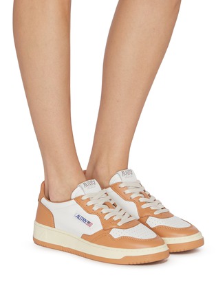 Figure View - Click To Enlarge - AUTRY - Medalist Leather Women's Sneakers
