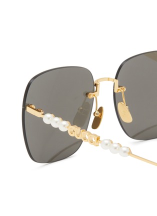 Detail View - Click To Enlarge - GUCCI - Metal Rectangular Sunglasses