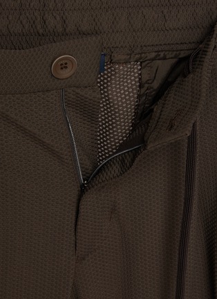  - HERNO - Waffle Texture Stretch Cargo Pants