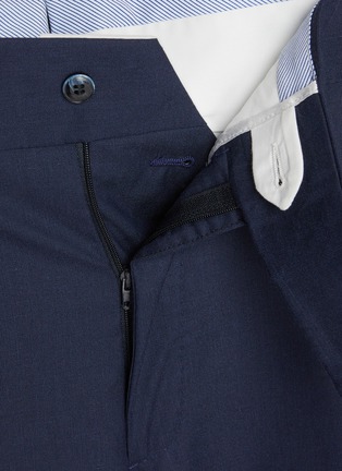  - EQUIL - Side Adjust Shorts