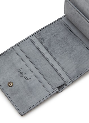 Detail View - Click To Enlarge - DISCORD YOHJI YAMAMOTO - Trifold Leather Wallet