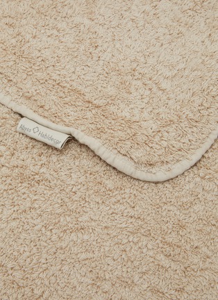 Detail View - Click To Enlarge - ABYSS & HABIDECOR - Super Pile Bath Sheet — Linen