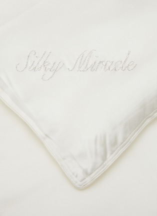 Detail View - Click To Enlarge - SILKY MIRACLE - Pure Four Season King Size Silk Duvet Filler — White