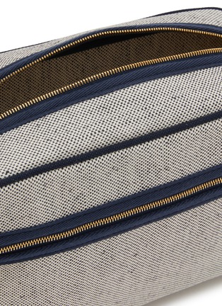 Detail View - Click To Enlarge - L/UNIFORM - Canvas Toiletry Bag N°19